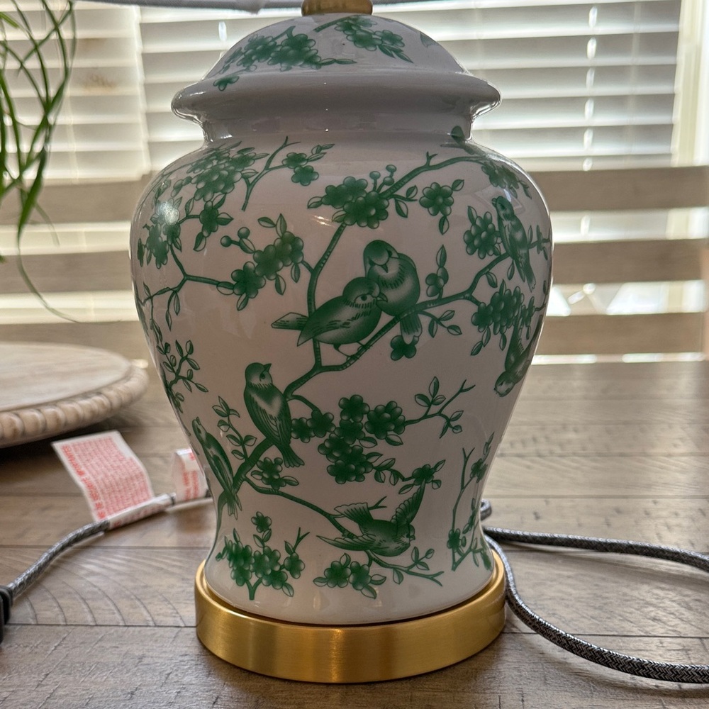 Elegant Green and Gold Ceramic Lamp